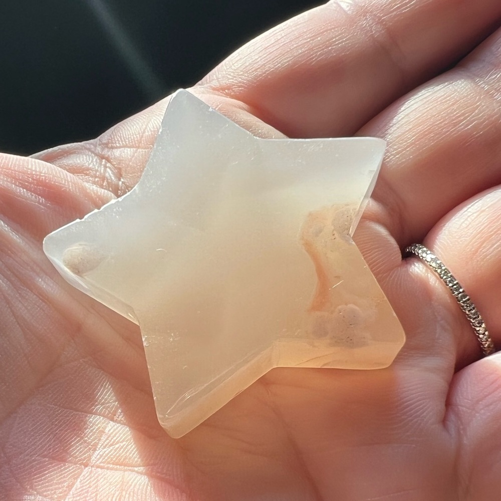 Agate Star - Picture 13 of 17
